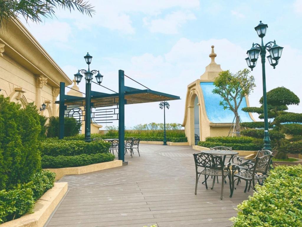 Muse Hanoi Lake View Luxury Apartment - D' Eldorado Exterior photo